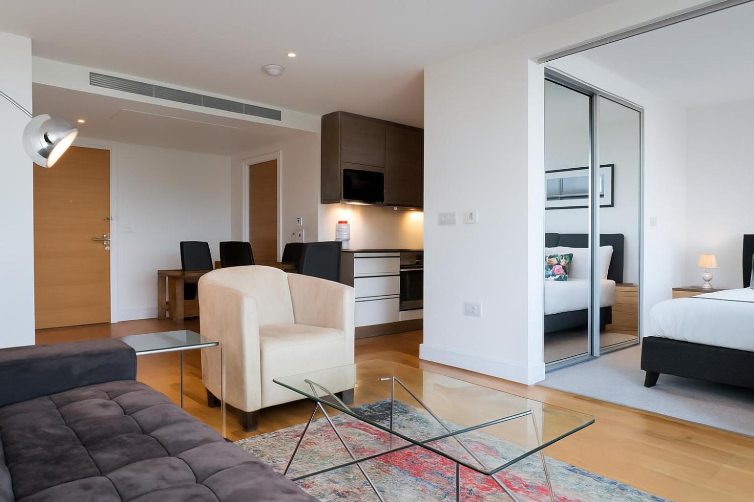 Still Life - Vauxhall Apartment *